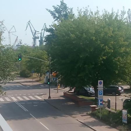 Apartament Nowa Stocznia Гданск Екстериор снимка